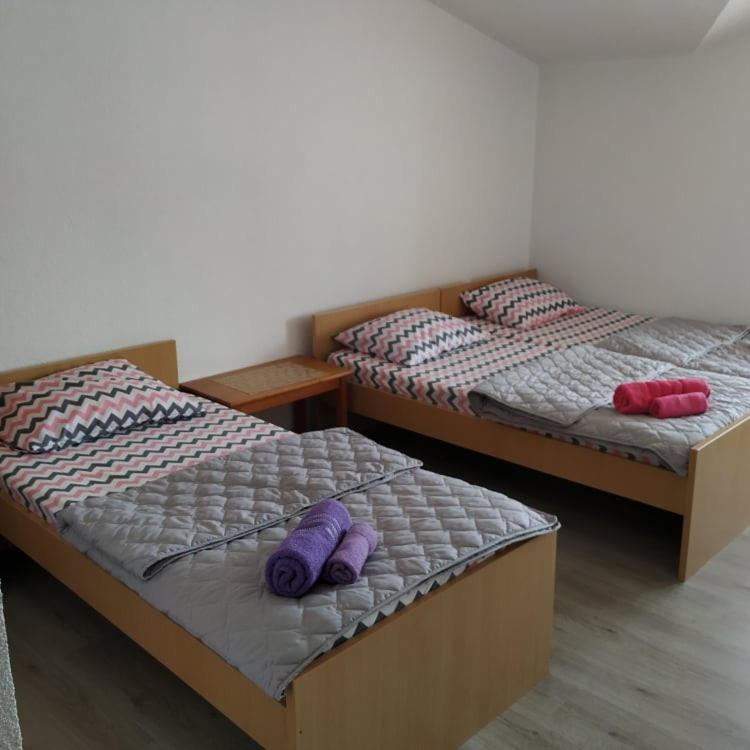 Apartments Mostrovi โอครีด ภายนอก รูปภาพ
