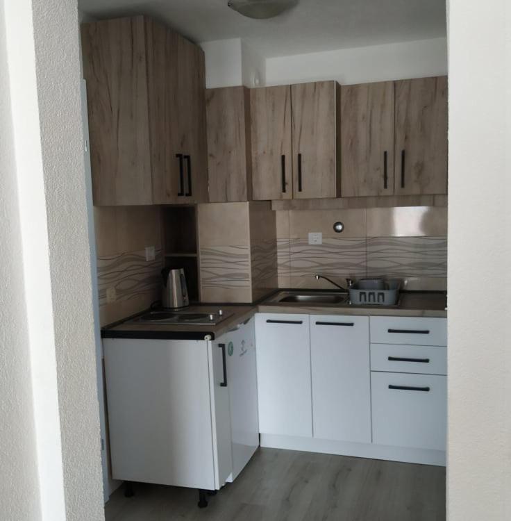 Apartments Mostrovi โอครีด ภายนอก รูปภาพ